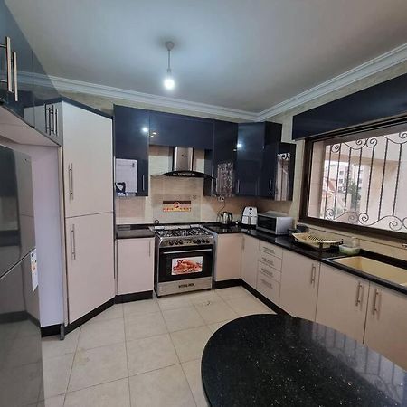 Deir Ghbar 3 Rooms Apart Amman Eksteriør bilde
